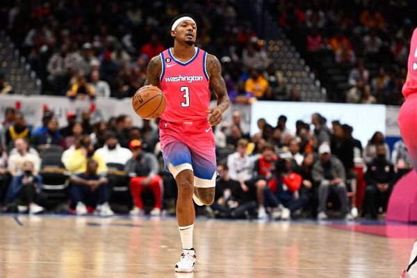 Wizards' Beal fined $25K for contact with official