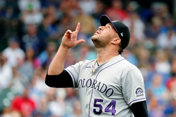 Angels add bullpen help, sign Estevez for 2 years