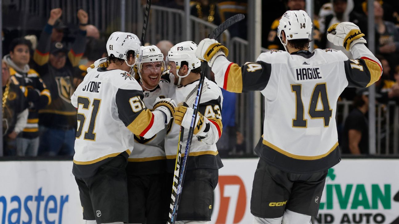 Golden Knights' Logan Thompson, Reilly Smith exit early in win