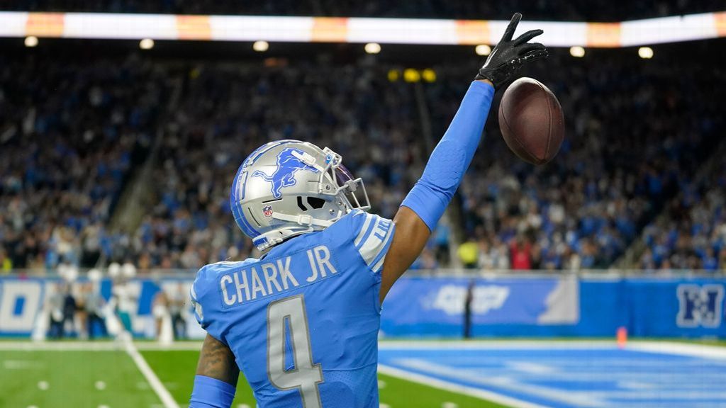 DJ Chark fantasy football waiver wire: Lions WR worth pick up for Week 15 -  DraftKings Network