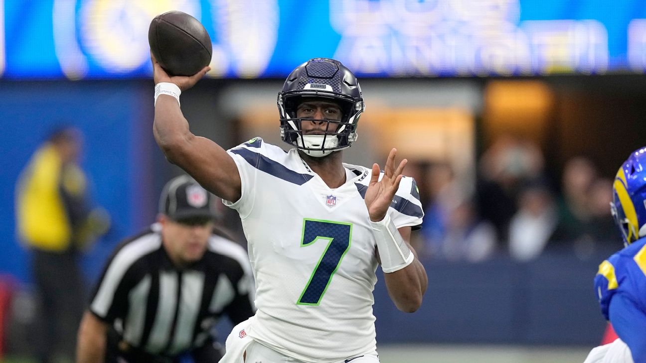 Geno Smith gets the spotlight after new deal with Seahawks - The San Diego  Union-Tribune