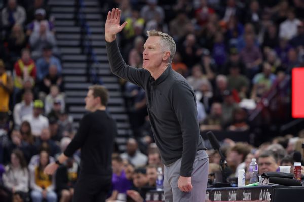 Warriors left stunned after late collapse in Utah