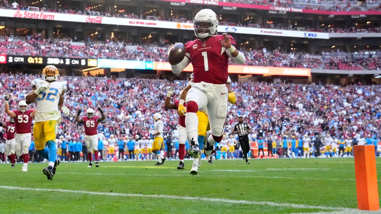 Monday Night Football Odds & Picks - Patriots vs. Cardinals