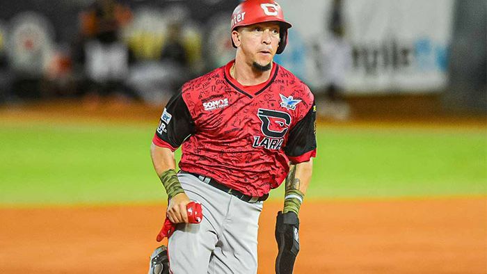 Cardenales de Lara barre en doble juego a Águilas de Zulia y sube a  liderato en LVBP - ESPN