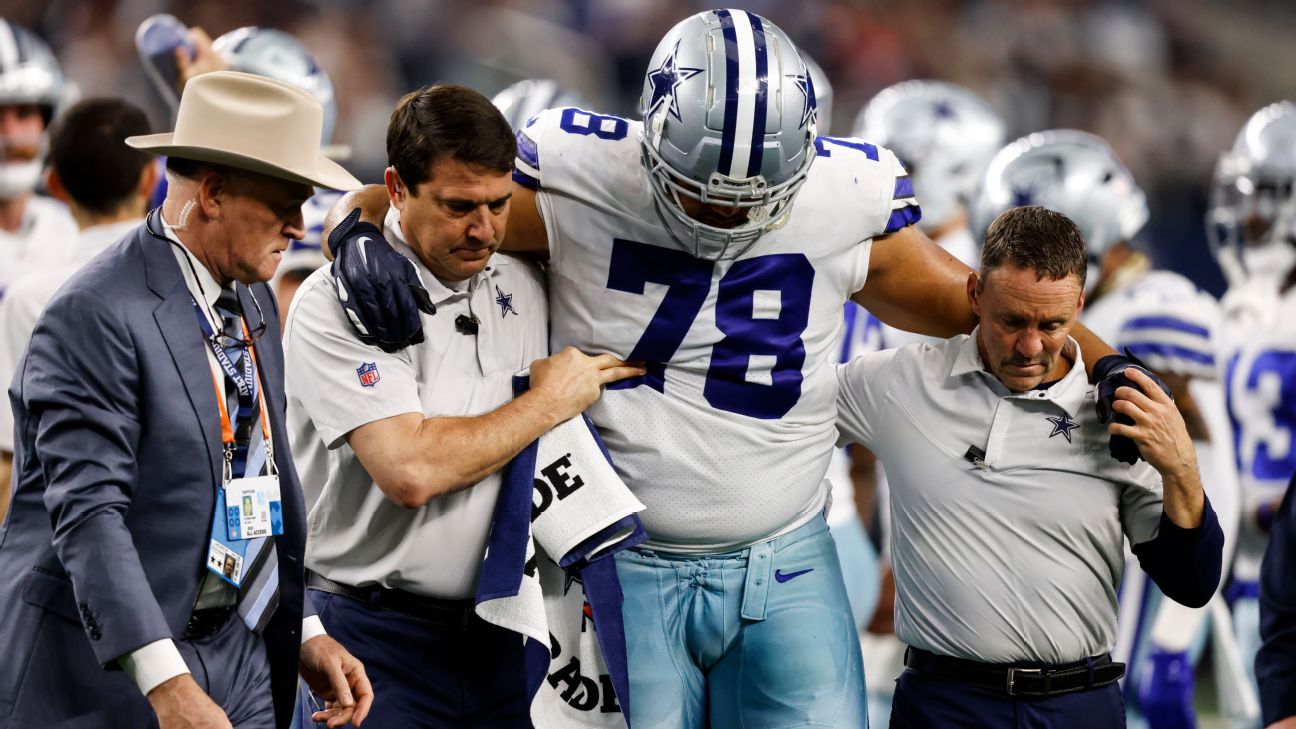 Sources -- Dallas Cowboys' Tyron Smith suffers torn hamstring in practice,  out indefinitely - ESPN