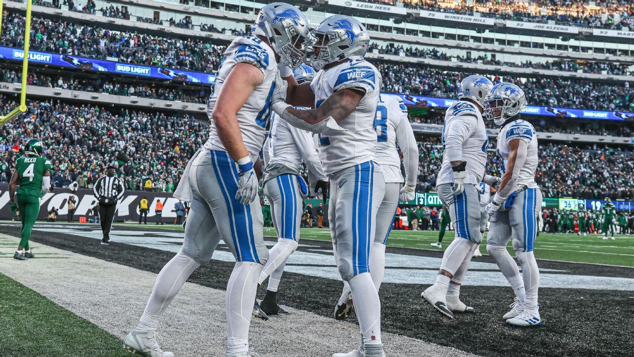 Jets try to keep pace in playoff hunt as Lions make late run