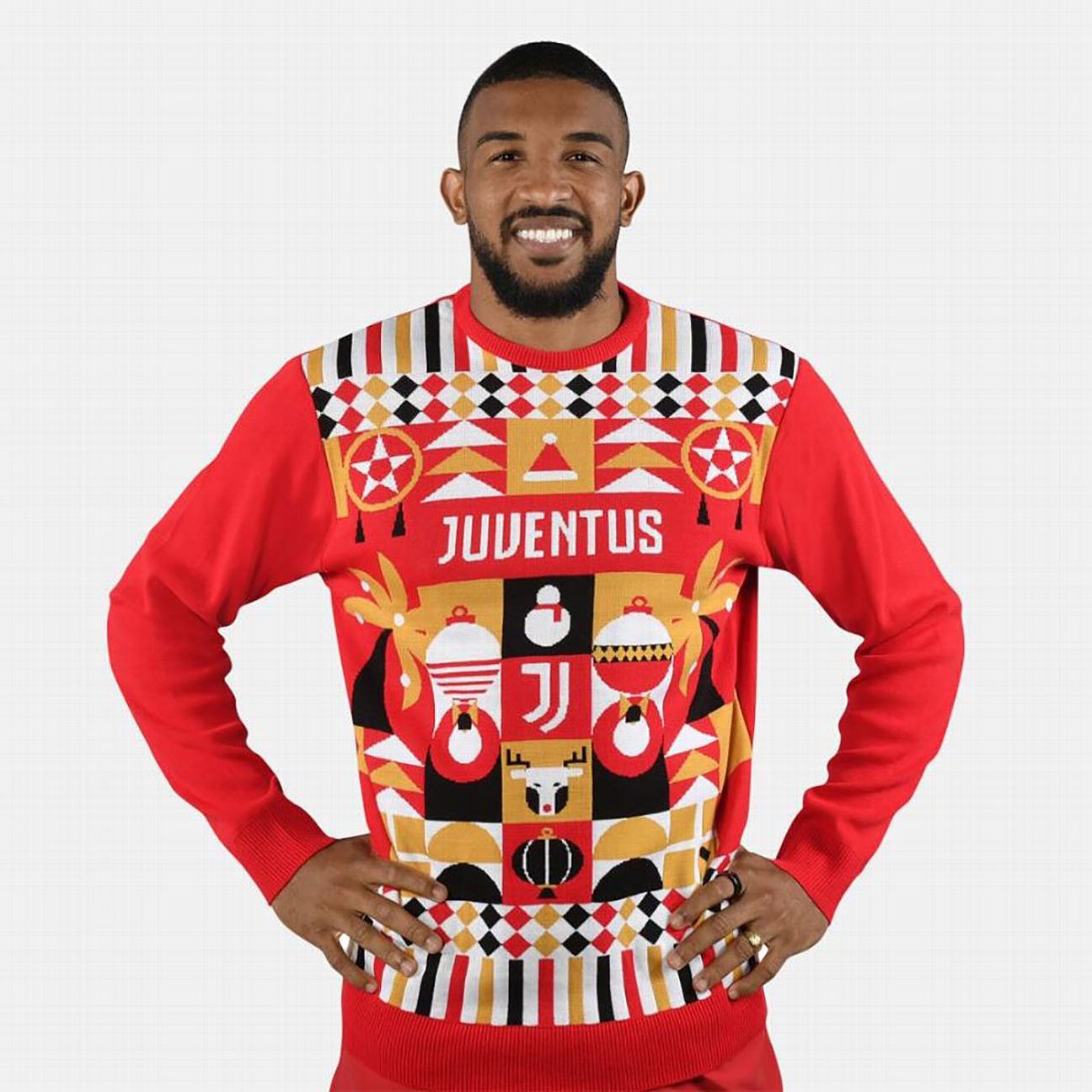 Christmas store tops 2019