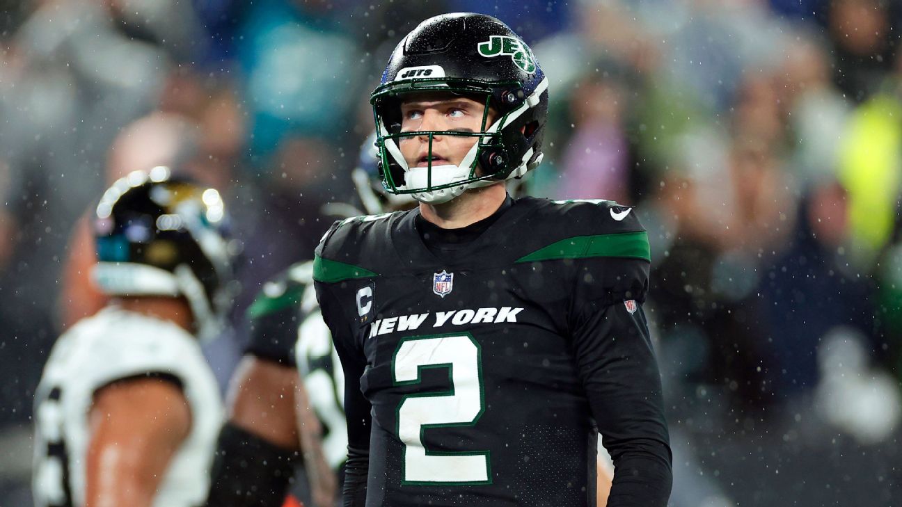 Jets QB Zach Wilson 'would've benefited' by sitting behind a vet