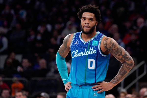 Hornets’ Bridges surrenders after warrant issued