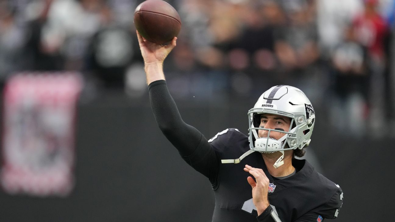 Las Vegas Raiders 'rallying around' new starter Jarrett Stidham