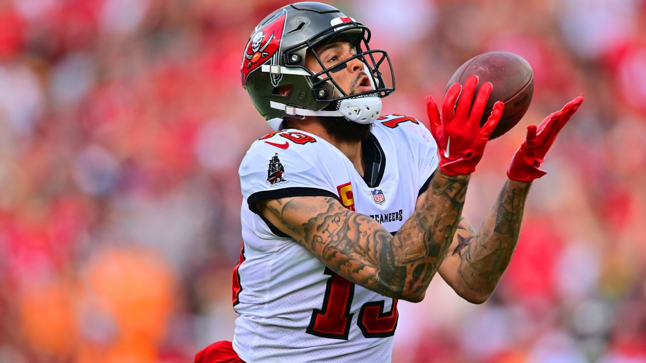 Bucs, wide receiver Mike Evans talking about third contract