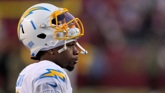 Chargers' DeAndre Carter: Substitute teacher turned special teams stan - Los Angeles Chargers Blog