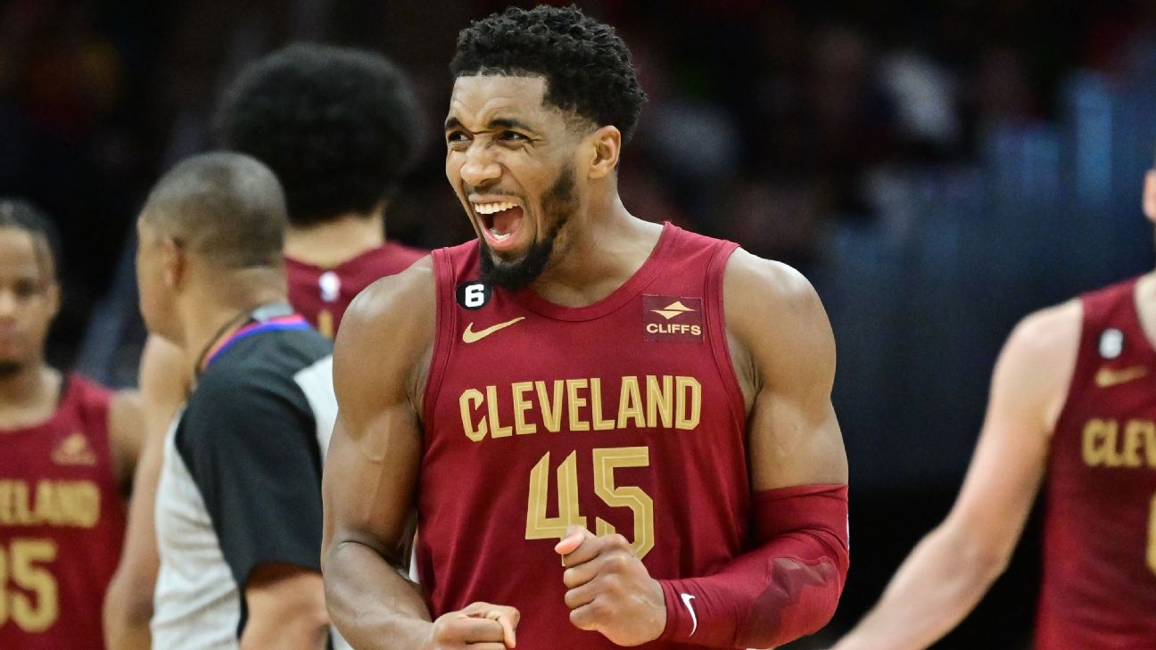 Mitchell scores 71 points, most in NBA since Bryant's 81 vs. Raptors, as  Cavaliers top Bulls