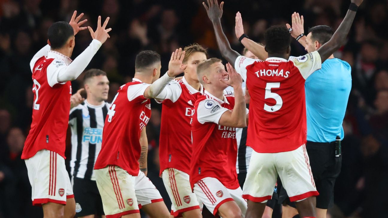 Arsenal lose their cool as Newcastle test title credentials
