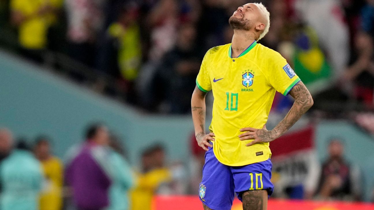 El desgarrador llanto de Neymar tras fracasar otra vez con Brasil