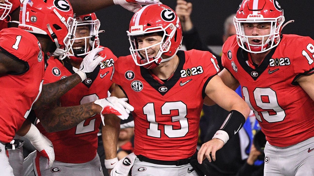 College Football Playoff 2023 Rankings: Georgia leads the way