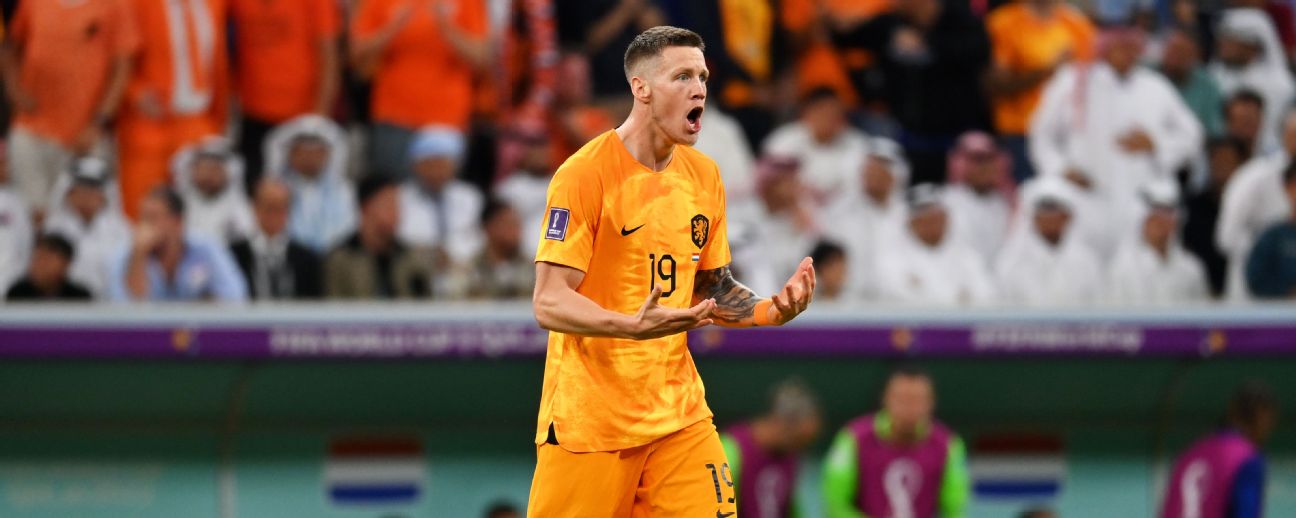 ISTANBUL - Wout Weghorst of Besiktas JK during the Turkish Super Lig match  between Besiktas AS and Kasimpasa AS at Vodafone Park on January 7, 2023 in  Istanbul, Turkey. AP