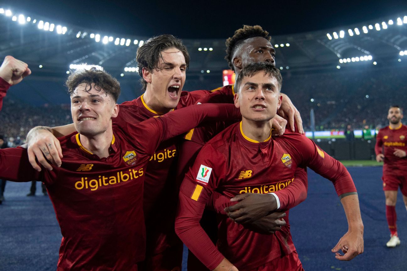 AS Roma v Genoa CFC - Coppa Italia Paulo Dybala of AS Roma stucks