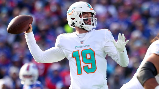 Dolphins rally from 17-point deficit to make it a wild-card battle in Buffalo