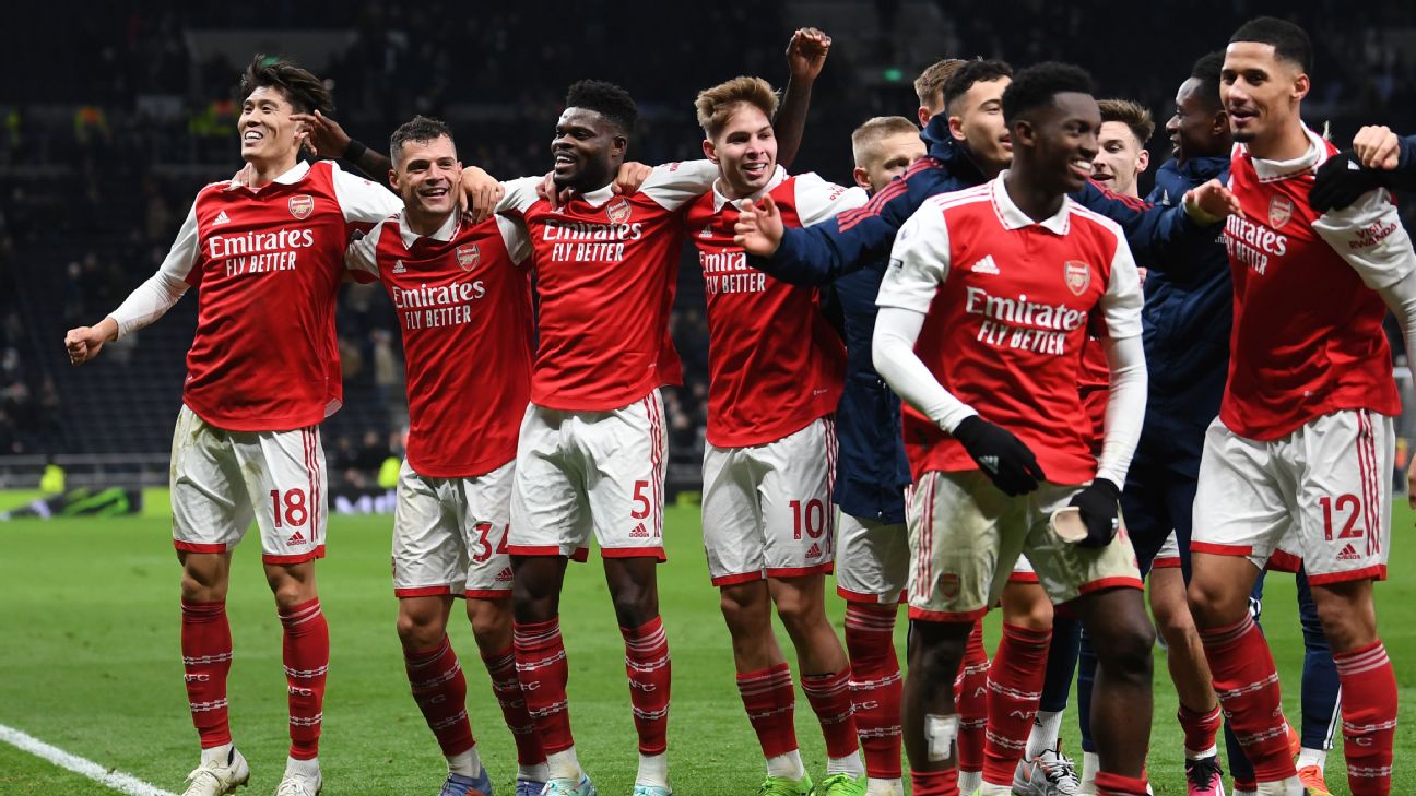 Arsenal take big step towards Premier League title, Barcelona's statement win over Real Madrid, more