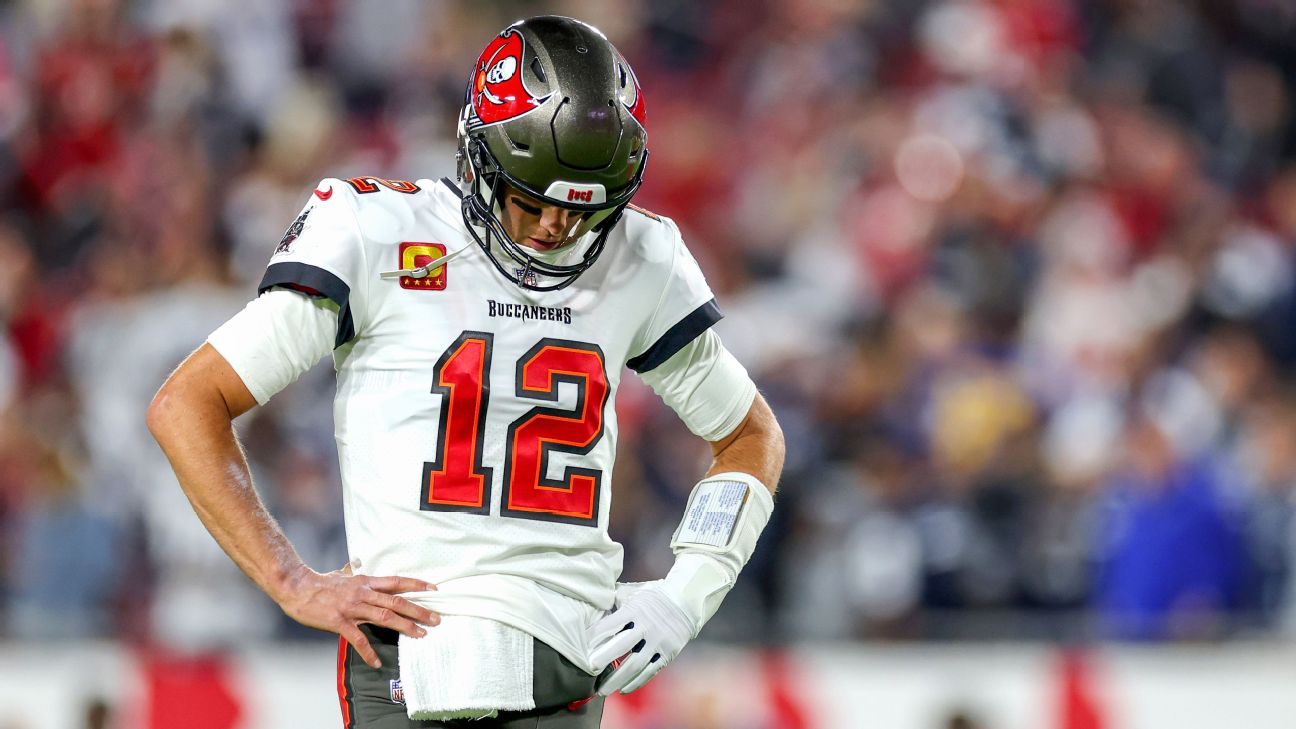 Tom Brady's Tampa Bay Buccaneers Suffer Blowout Loss to Panthers