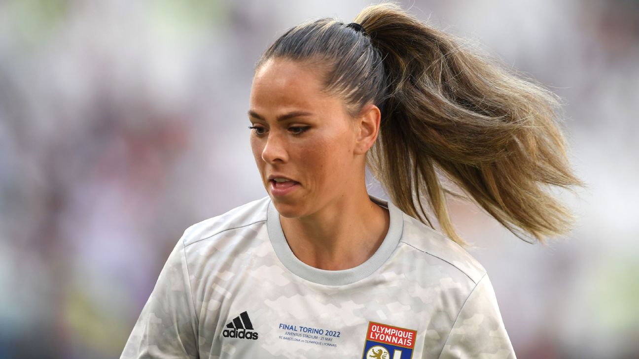 Ex-Lyon star Gunnarsdottir wins landmark maternity pay case - ESPN