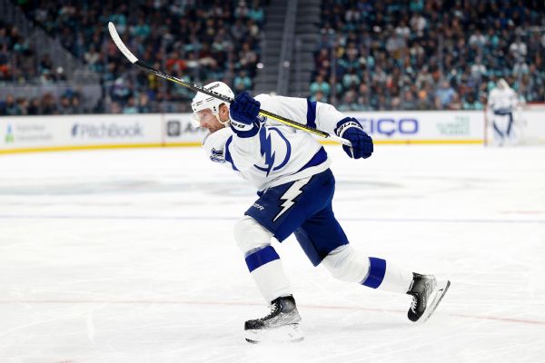 Lightning captain Stamkos out again with injury