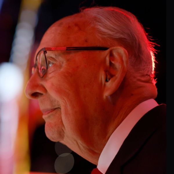 Former Blazers broadcaster Schonely dies at 93