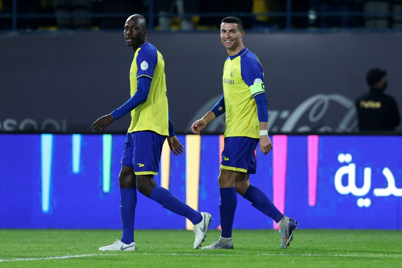 Al Nassr defeats Al Ettifaq in Ronaldo's first match as captain