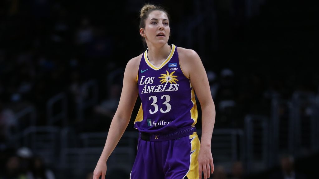 Los Angeles Sparks on X: 🚨 𝐎𝐅𝐅𝐈𝐂𝐈𝐀𝐋 🚨 We've extended Katie Lou  Samuelson's contract through the 2023 season. 🔗:   #TimeToShow  / X