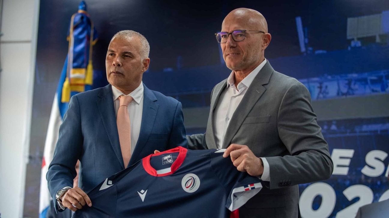 Se realizó la presentación del nuevo técnico de las selecciones