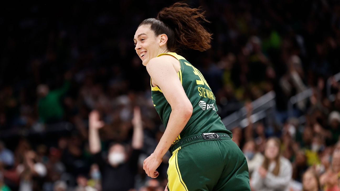 WNBA superstar Breanna Stewart signs with New York Liberty in free