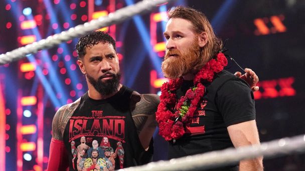 WWE Royal Rumble live results: Men's battle royale kicks things off