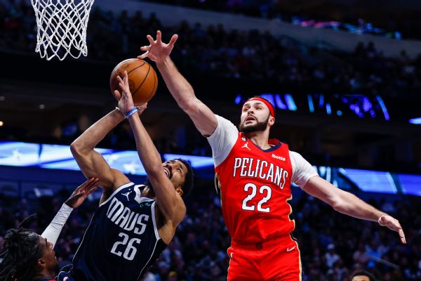 Pelicans call out refs as officials admit late errors