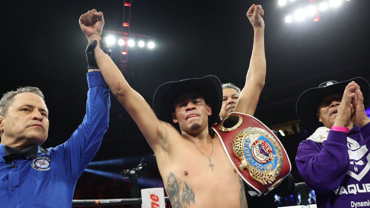 Navarrete wins back-and-forth slugfest vs. Wilson