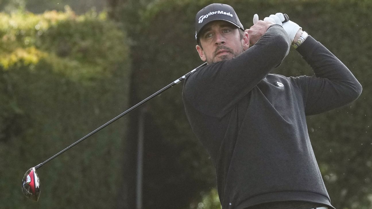 Packers' Rodgers wins pro-am at Pebble Beach