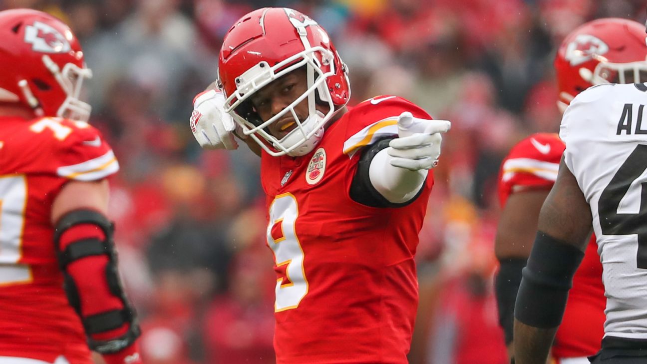 Chiefs' JuJu Smith-Schuster hopes L.A. will catch his super act