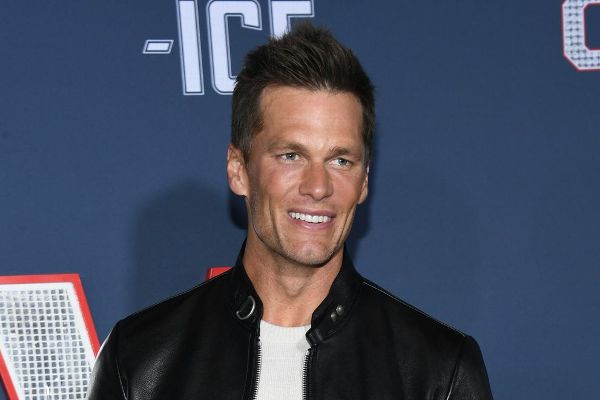Tom Brady mengajukan surat pensiun ke NFL, NFLPA