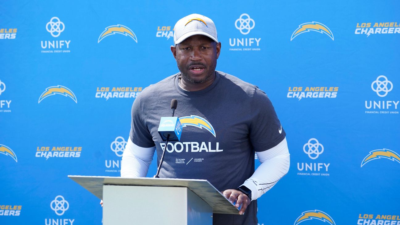 Source: Bolts DC Hill leaves to rejoin Fins' Fangio