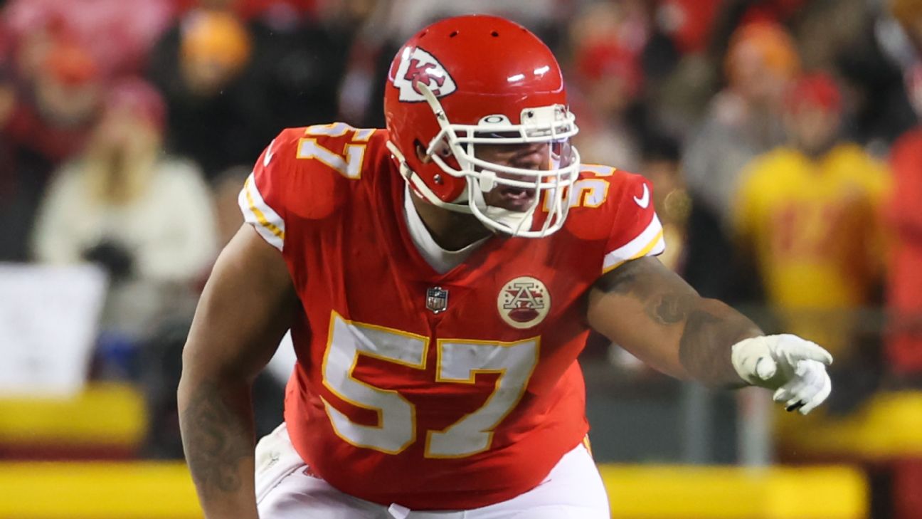 Sources - Chiefs won't tag OT Brown, expected to cut DE Clark - ESPN