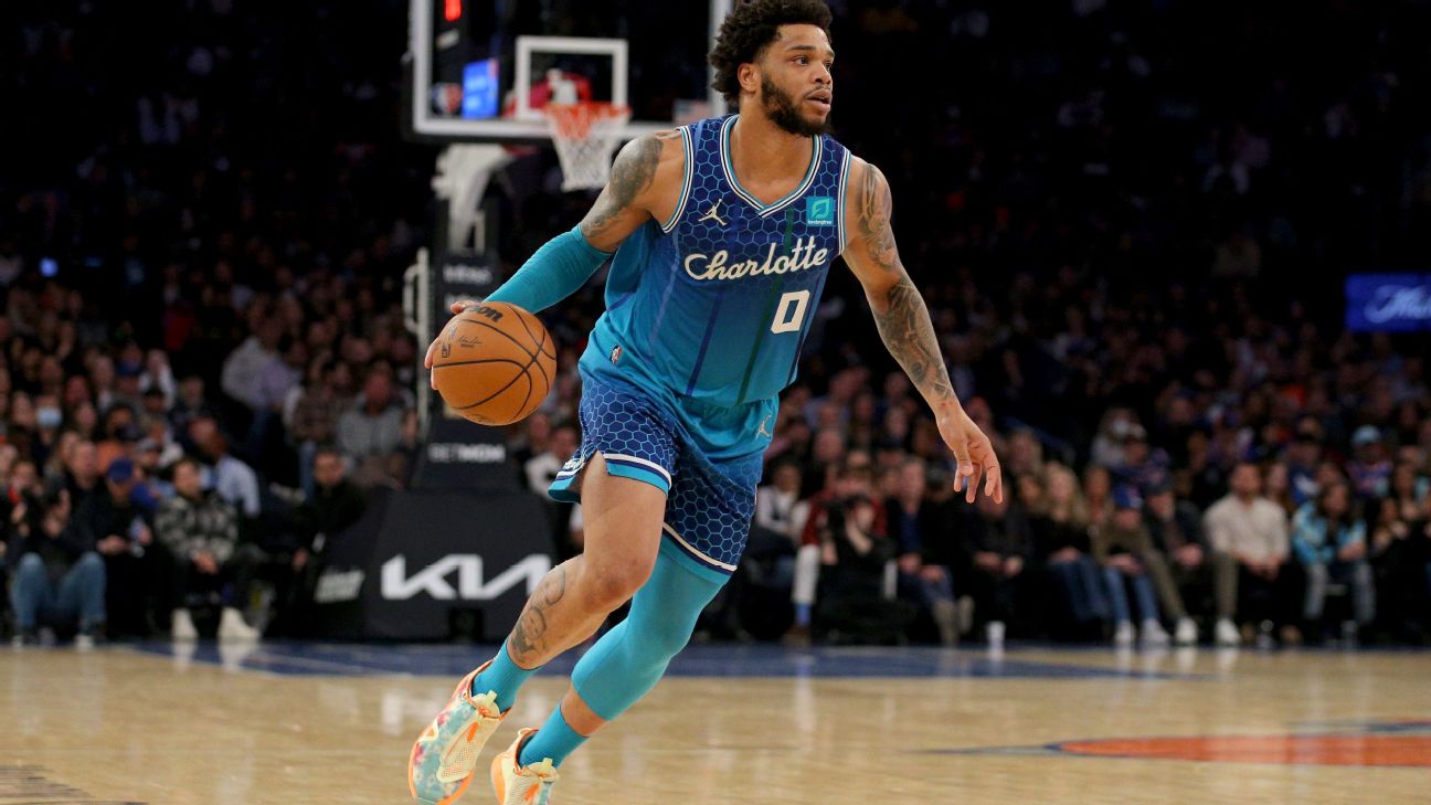 Bridges vetoes any trades, will stay with Hornets