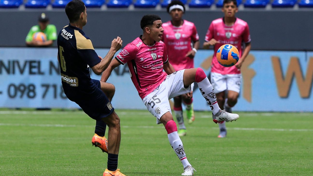 All eyes on Recopa and Independiente’s 15-year-old wonderkid Kendry ...