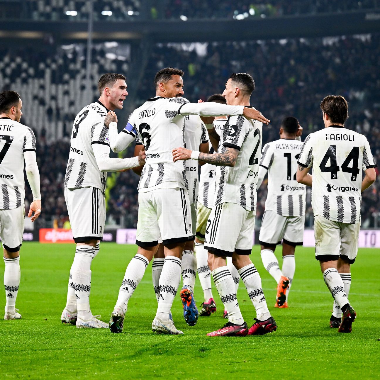 Player ratings  Fiorentina 0-1 Juventus - Allegri parked the bus, Italiano  had no plan B - Football Italia