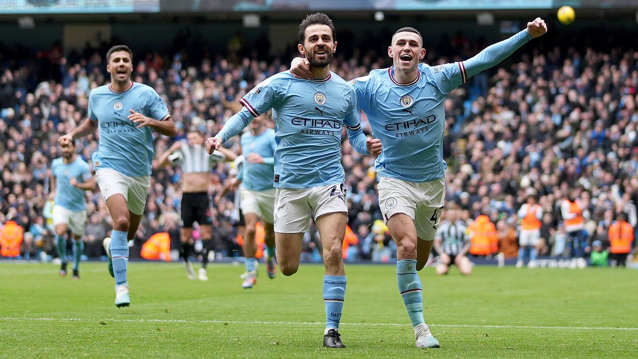 Manchester City faz 3 a 1 no Arsenal e assume a liderança da Premier League