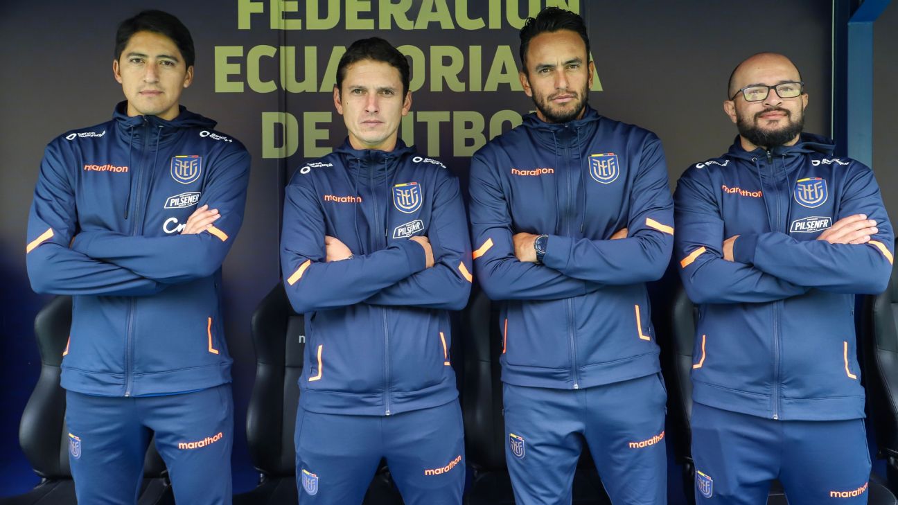 Cuerpo técnico de la selección sub-20 - AUF