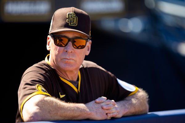 Melvin has 'full support' from Padres owner