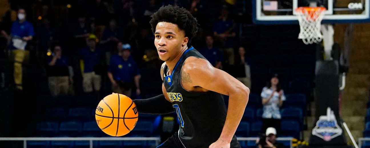 ESPN Stats & Info on X: Jameer Nelson Jr. scored a career-high 39 points  today in a win over UNC Wilmington. That matches his father's college  career high. Jameer Nelson Sr. once