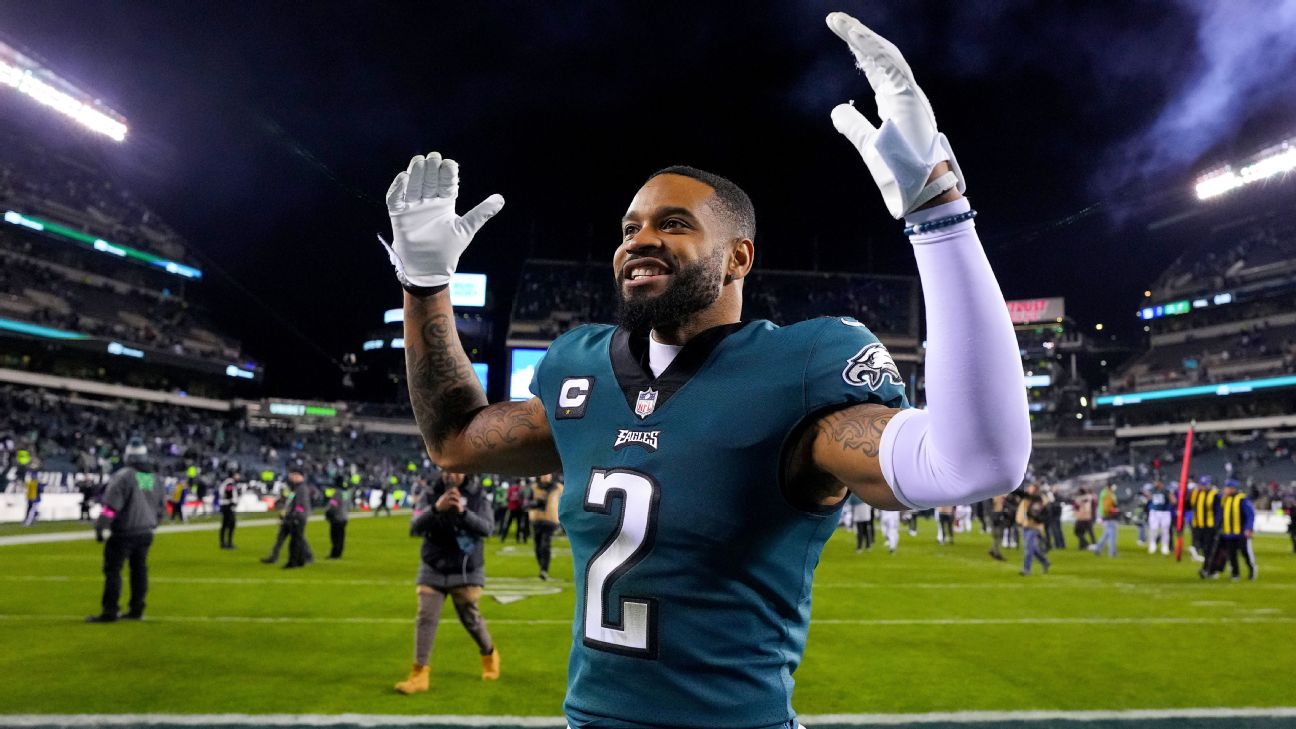 Eagles reach $42M extension with star CB Slay