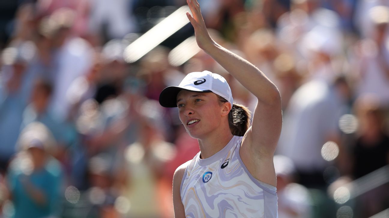 Iga Swiatek, Elena Rybakina reach semifinals at Indian Wells