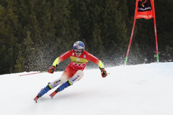 Odermatt sets World Cup record with GS victory